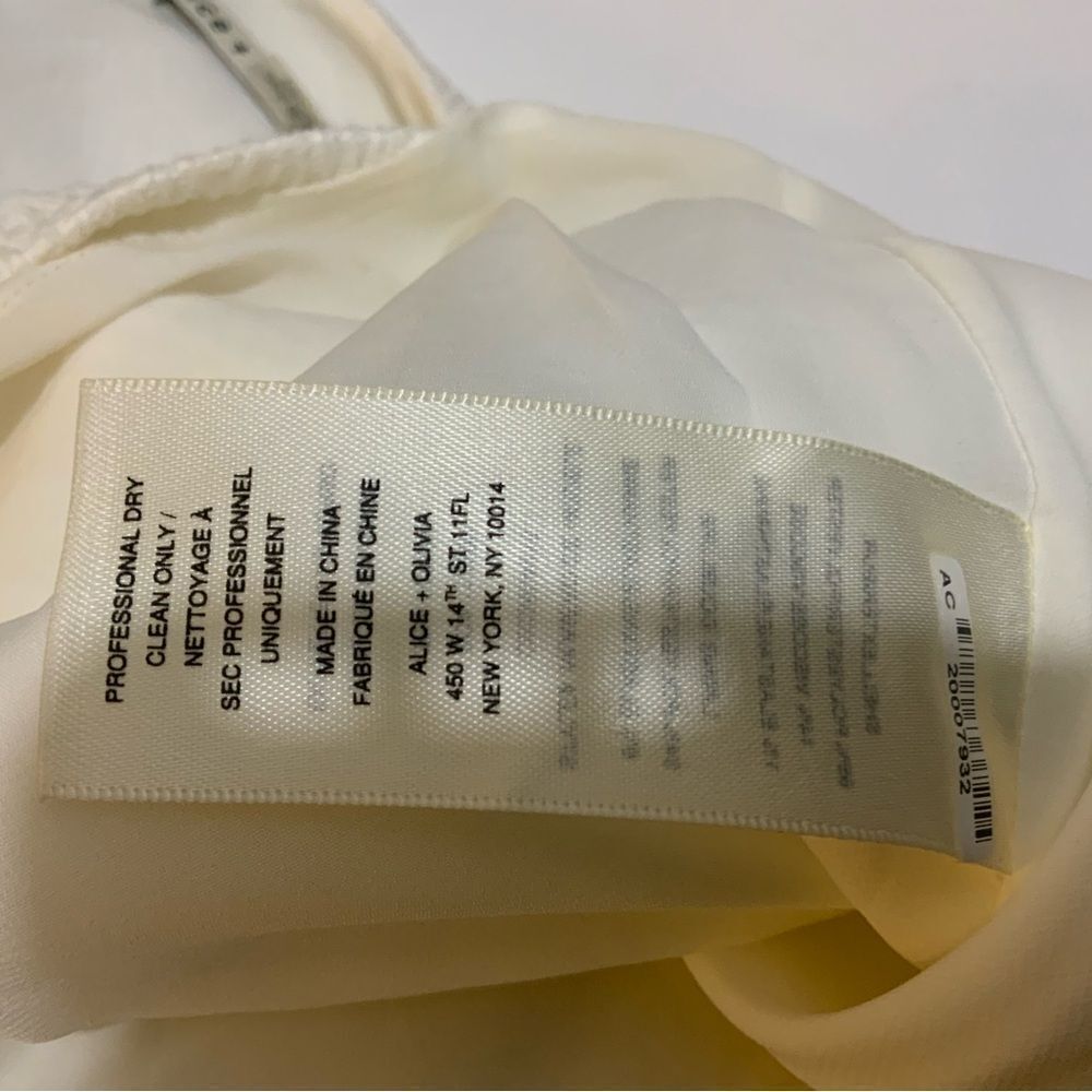 Alice + Olivia Size 6 Liv Drop Waist Capped Sleeve White Textured Mini Dress - Picture 10 of 10